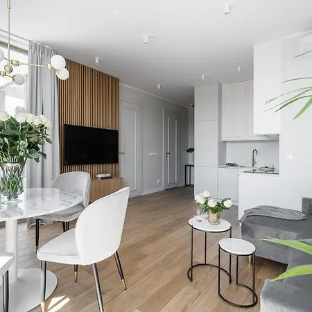 White Superior By Oneapartments Gdansk Exterior photo