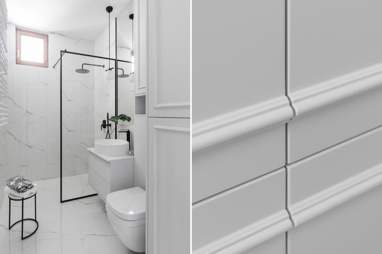White Superior By Oneapartments Apartment